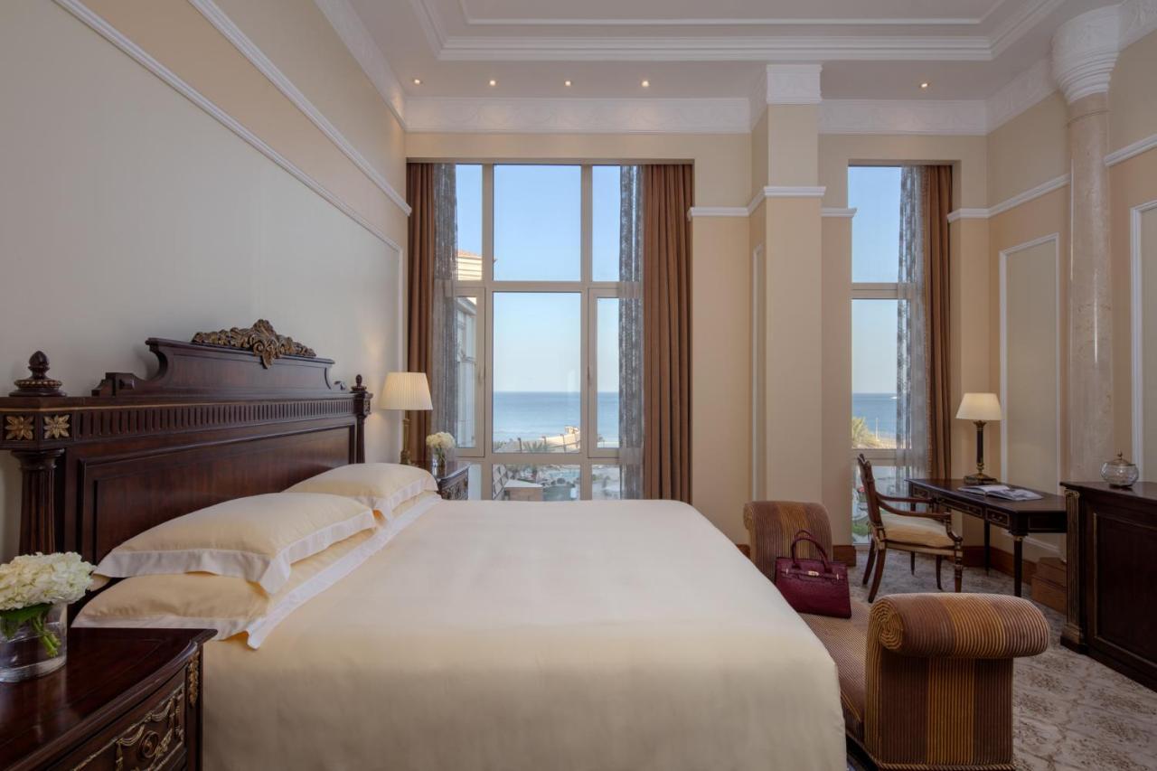 The Regency Hotel Kuwait Kuwait City Exterior photo A bedroom at the hotel