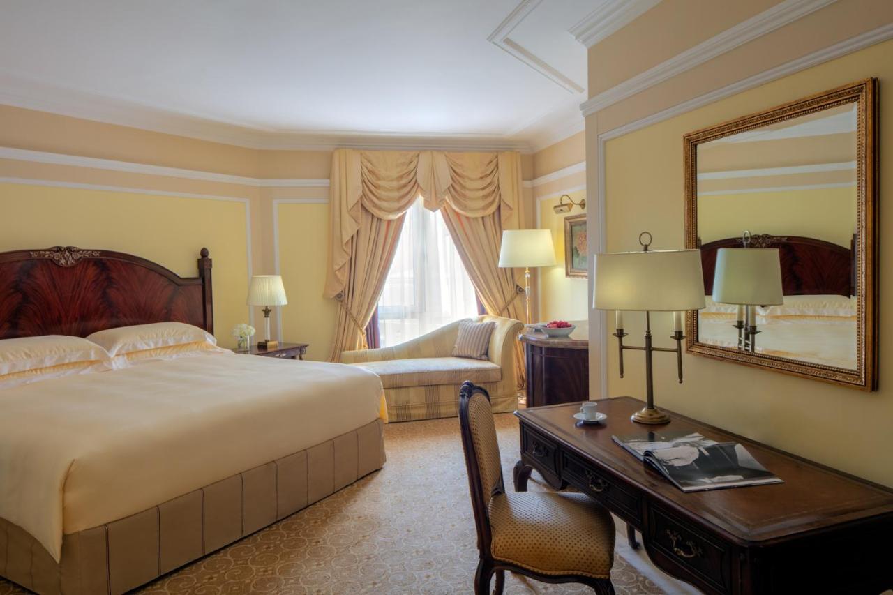 The Regency Hotel Kuwait Kuwait City Exterior photo