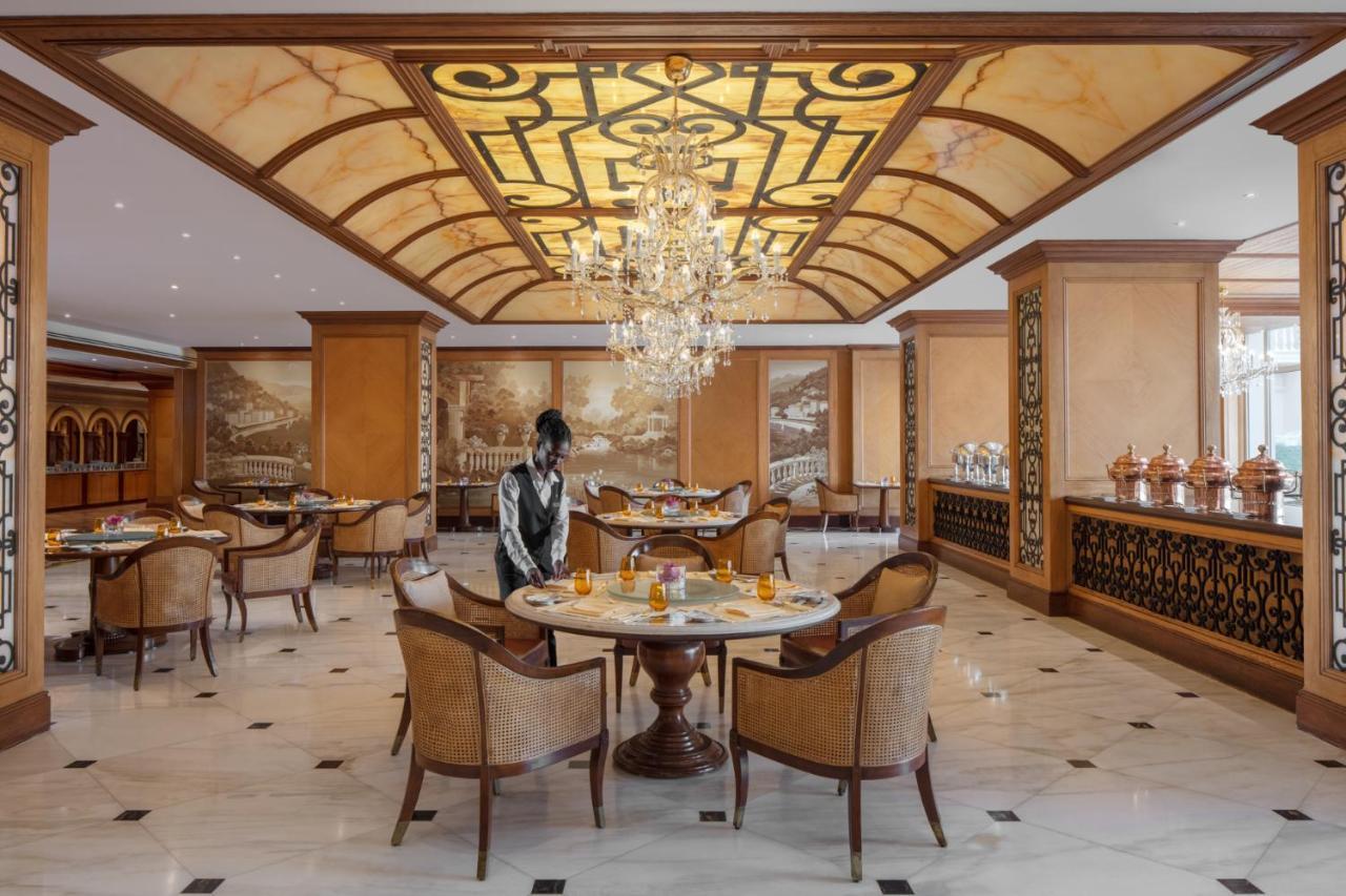 The Regency Hotel Kuwait Kuwait City Exterior photo The restaurant