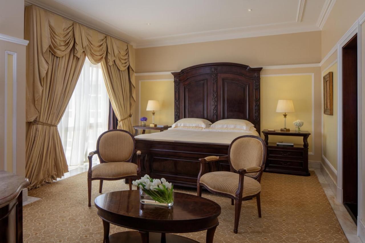 The Regency Hotel Kuwait Kuwait City Exterior photo